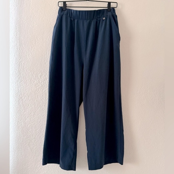 Helly Hansen Women's Siren Culotte Pants Wide Leg In Navy Size M - Picture 4 of 12